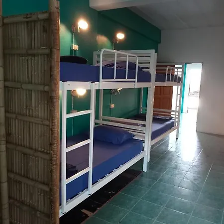 Tiki Hostel Haad Rin Exterior photo